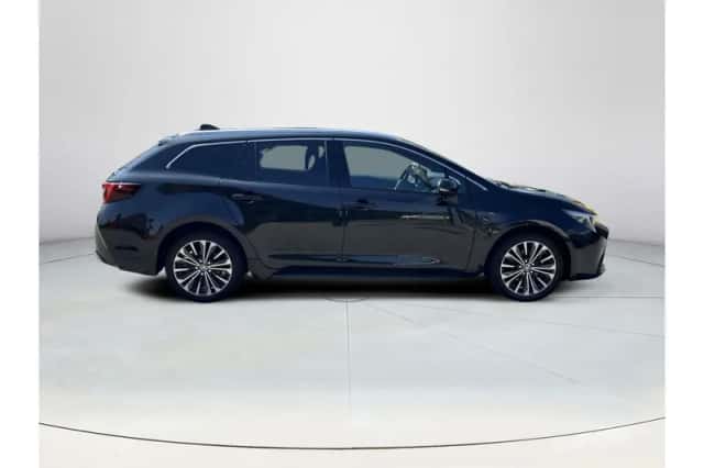 Toyota Corolla (2025) thumbnail 6