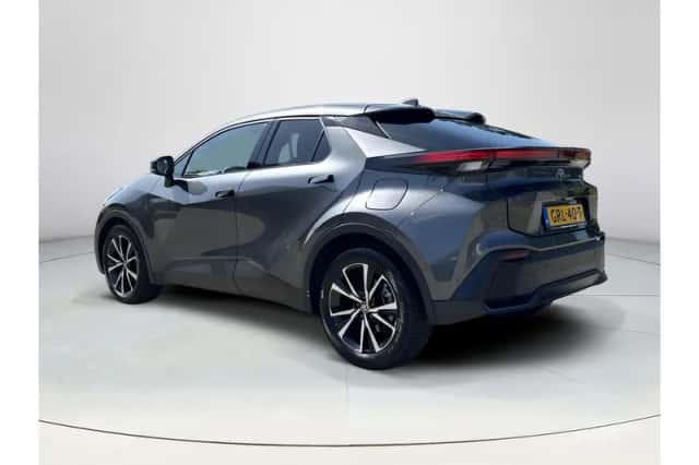 Toyota C-HR (2024) thumbnail 3