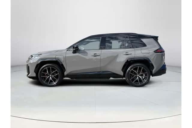 Toyota RAV4 (2026) thumbnail 2