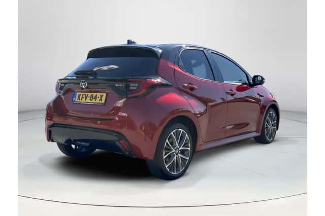 Toyota Yaris (2024) thumbnail 5