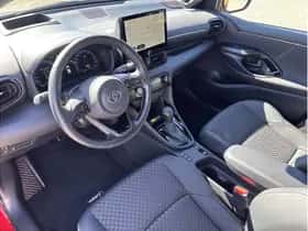 Toyota Yaris (2024) thumbnail 9