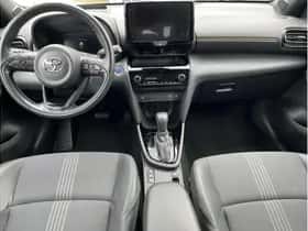 Toyota Yaris Cross (2024) thumbnail 12