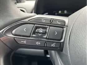 Toyota Yaris Cross (2024) thumbnail 17