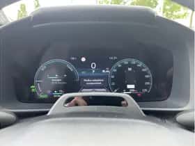 Toyota C-HR (2024) thumbnail 20