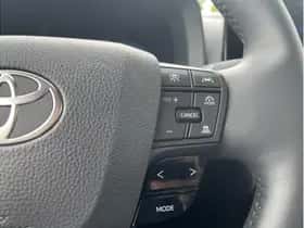 Toyota C-HR (2024) thumbnail 21