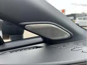 Toyota C-HR (2024) thumbnail 31