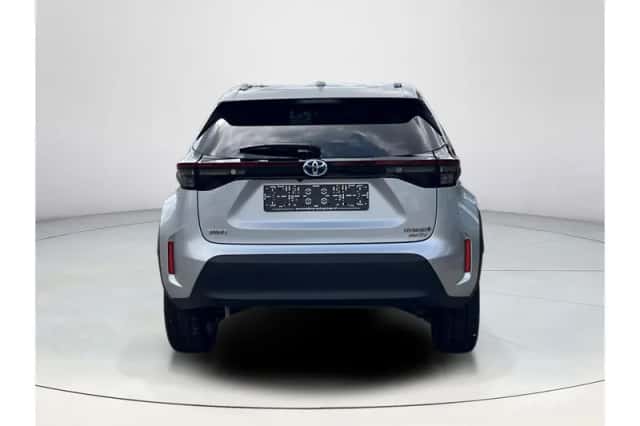 Toyota Yaris Cross (2024) thumbnail 4
