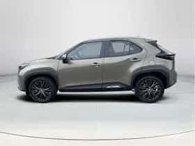 Toyota Yaris Cross (2022) thumbnail 2