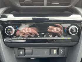 Toyota Yaris Cross (2022) thumbnail 24