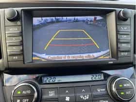 Toyota RAV4 (2016) thumbnail 21