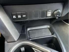 Toyota RAV4 (2016) thumbnail 22