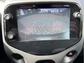 Toyota Aygo (2019) thumbnail 18