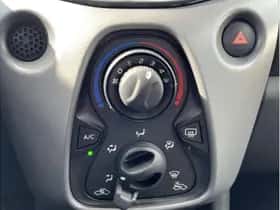 Toyota Aygo (2019) thumbnail 20