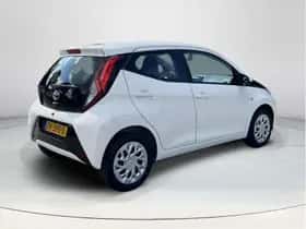 Toyota Aygo (2019) thumbnail 5