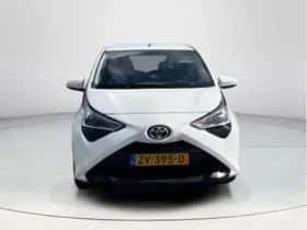 Toyota Aygo (2019) thumbnail 8