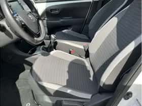 Toyota Aygo (2019) thumbnail 10
