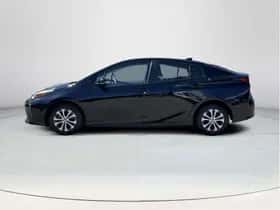 Toyota Prius (2023) thumbnail 2