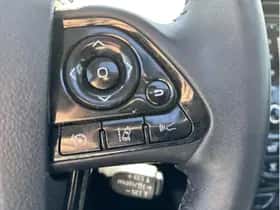 Toyota Prius (2023) thumbnail 16
