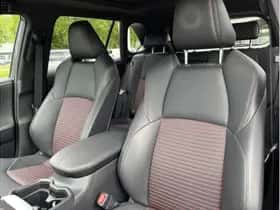 Toyota RAV4 (2021) thumbnail 12