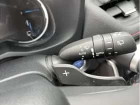 Toyota RAV4 (2021) thumbnail 21