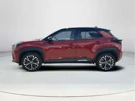 Toyota Yaris Cross (2022) thumbnail 2