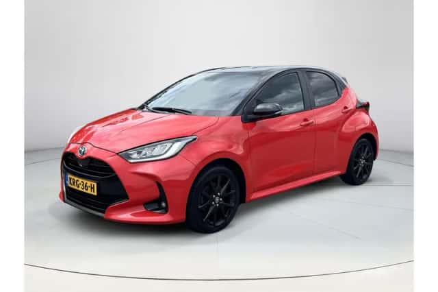 Toyota Yaris (2022) thumbnail 1