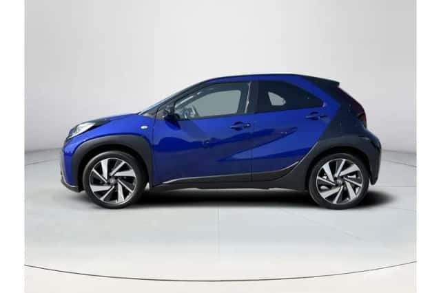 Toyota Aygo X (2023) thumbnail 2