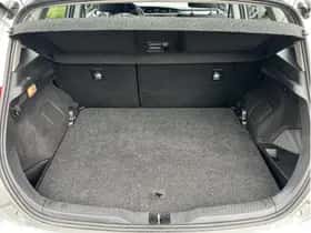 Toyota Auris (2014) thumbnail 22