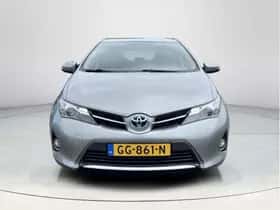 Toyota Auris (2014) thumbnail 8