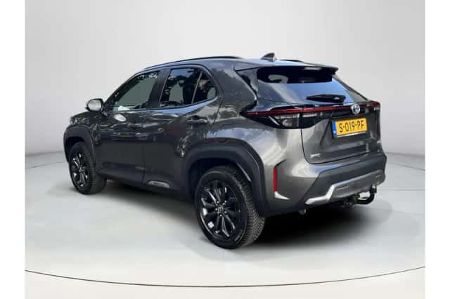 Toyota Yaris Cross (2023) thumbnail 3