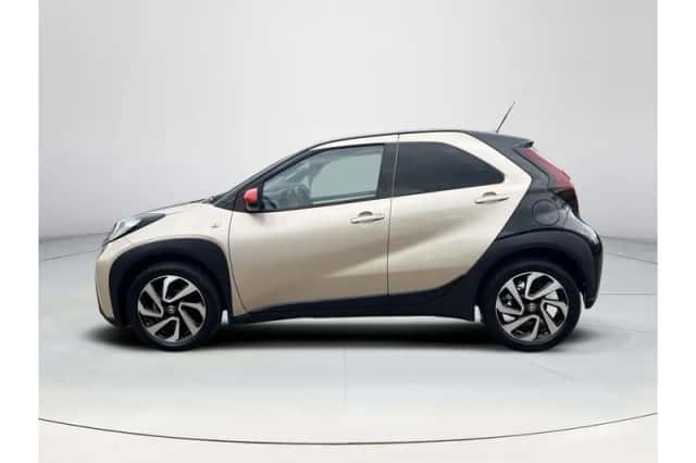 Toyota Aygo X (2024) thumbnail 2