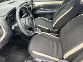 Toyota Aygo X (2024) thumbnail 12