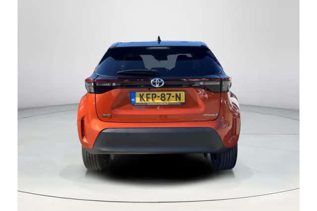 Toyota Yaris Cross (2022) thumbnail 4