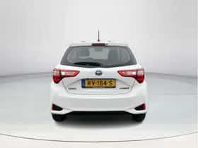 Toyota Yaris (2018) thumbnail 4