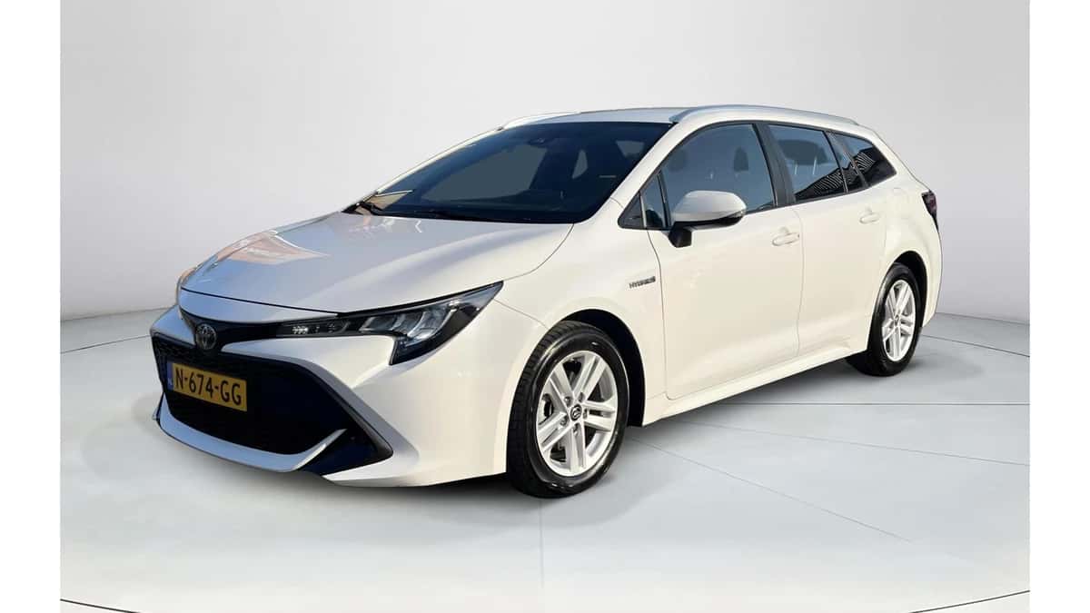 Toyota Corolla (2021) — foto 1
