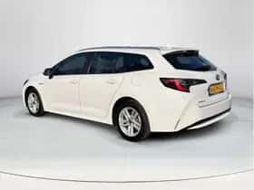 Toyota Corolla (2021) thumbnail 3