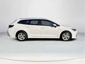 Toyota Corolla (2021) thumbnail 6