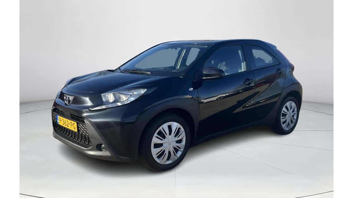 Toyota Aygo X (2022) — foto 1