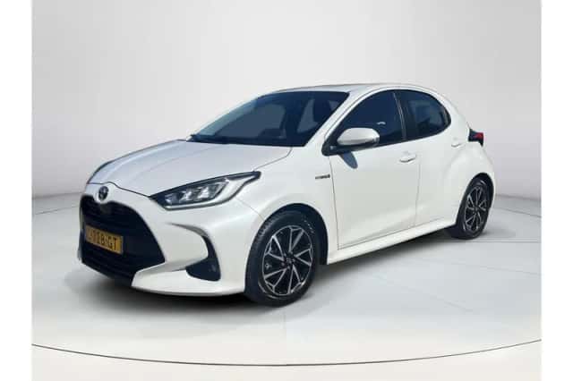 Toyota Yaris (2021) thumbnail 1