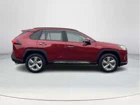 Toyota RAV4 (2019) thumbnail 6