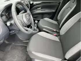 Toyota Aygo X (2025) thumbnail 8