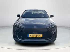 Toyota C-HR (2025) thumbnail 8