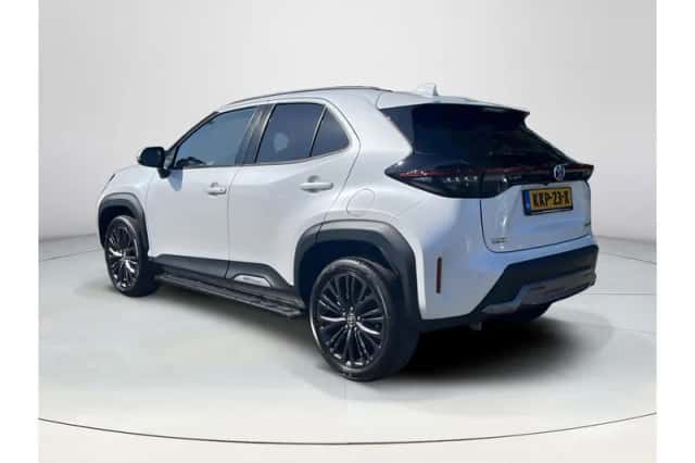Toyota Yaris Cross (2023) thumbnail 3