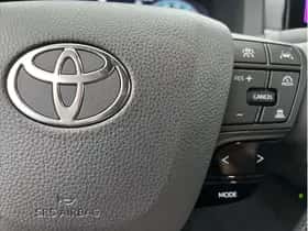 Toyota C-HR (2024) thumbnail 19