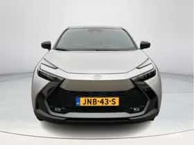Toyota C-HR (2024) thumbnail 8