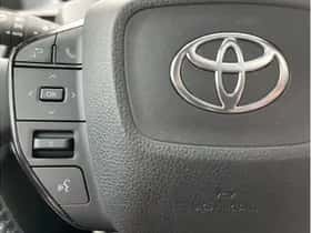 Toyota bZ4X (2022) thumbnail 17