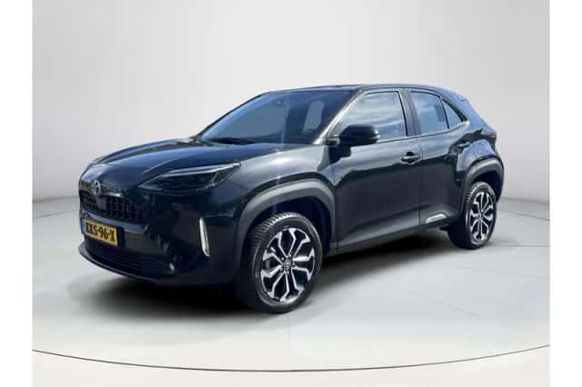Toyota Yaris Cross (2024) thumbnail 1