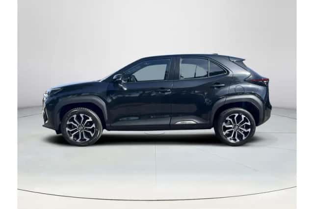Toyota Yaris Cross (2024) thumbnail 2