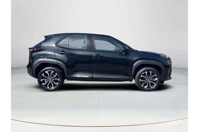 Toyota Yaris Cross (2024) thumbnail 6