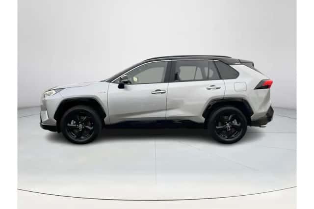 Toyota RAV4 (2019) thumbnail 2